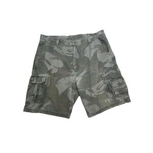 Wrangler Originals Camo Cargo Shorts Men's 40 Skater Y2K Vintage Grunge Read